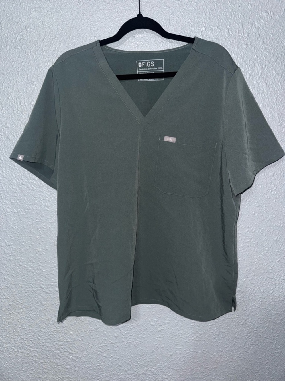 Woman's Teal Figs Scrub Top and Jogger Pants with Red Drawstring